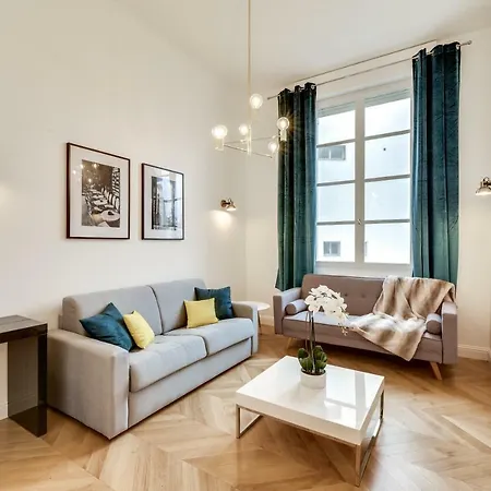 Luxury Apt - Avenue Foch / Arc De Triomphe Appartamento *
